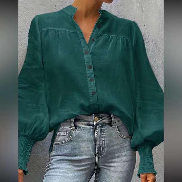 Boho shirred lantern sleeve blouse - Picture 14 of 15